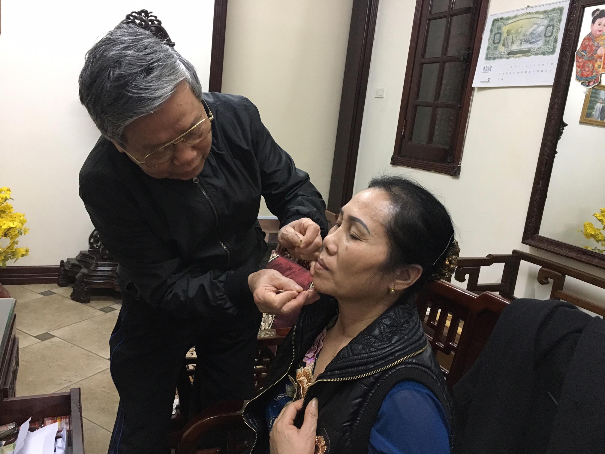 Lương y Nguyễn Xu&acirc;n Hướng đ&atilde; d&agrave;nh cả cuộc đời để ch&acirc;m cứu cho bệnh nh&acirc;n v&agrave; nghi&ecirc;n cứu c&aacute;c b&agrave;i thuốc qu&yacute;