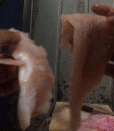 Thịt thối, cá ươn tại DNTN Thành Huy có thể dùng tay xé ra dễ dàng