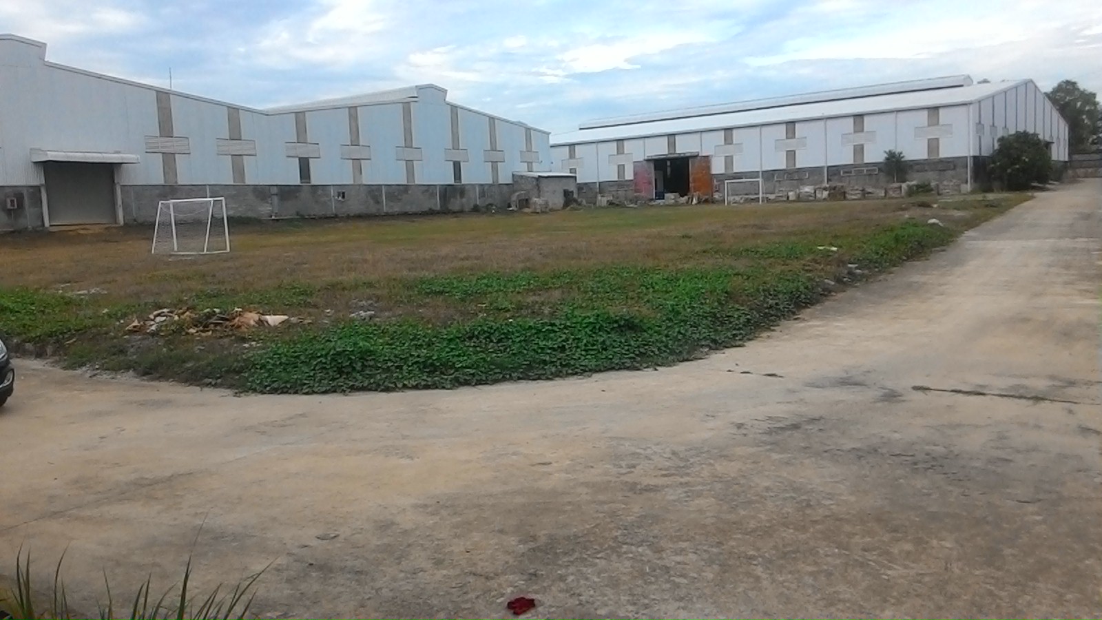 Lãi bạc tỉ nhờ săn đất trống xây công trình cho thuê - Ảnh 1.