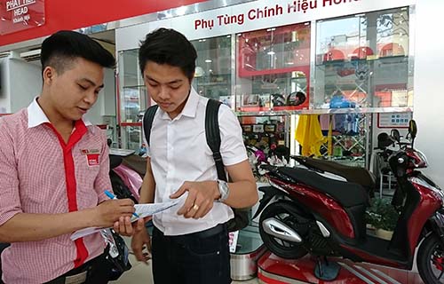 Thông tư mới sẽ giúp thị trường cho vay tiêu dùng minh bạch hơn