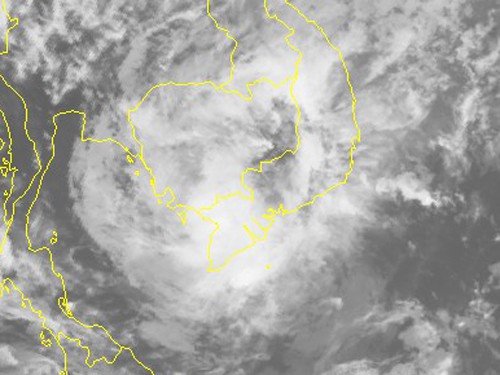 Tâm bão số 16 (bão Tembin) vào vùng biển Trà Vinh-Cà Mau - Ảnh 2.