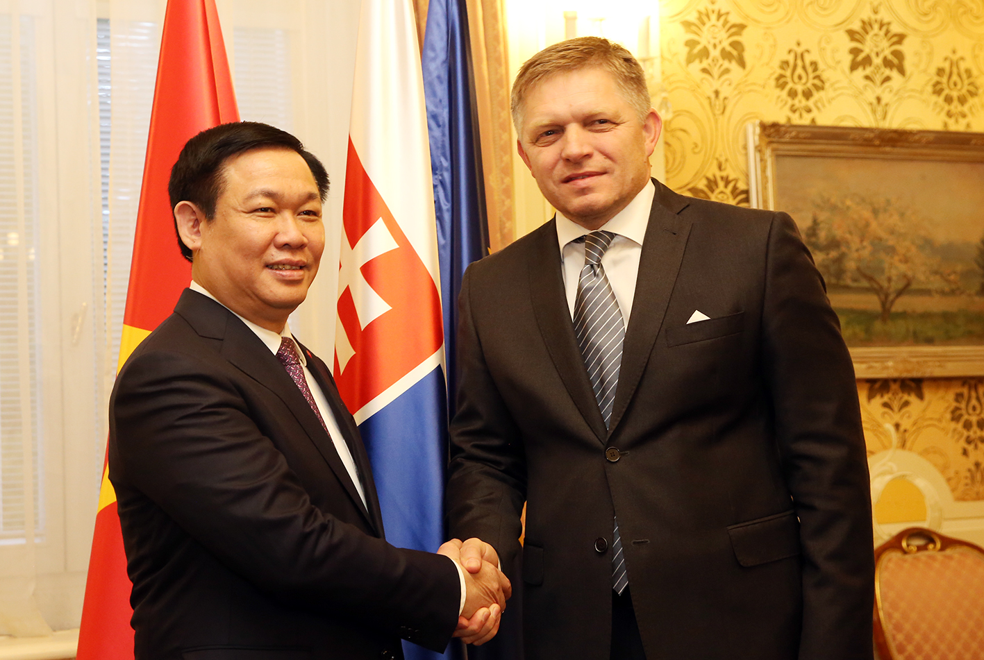 Chuyến thăm tới trường cũ ở Slovakia của Phó Thủ tướng Vương Đình Huệ mang lại nhiều cảm hứng và ý nghĩa đặc biệt. Đó là dấu mốc quan trọng trong sự nghiệp học tập của ông cũng như mối quan hệ giữa Việt Nam và Slovakia.