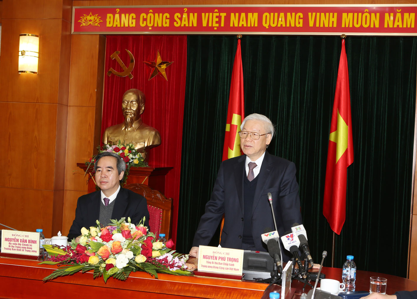 
Tổng Bí thư Nguyễn Phú Trọng tại buổi làm việc với Ban Kinh tế Trung ương - Ảnh: Trí Dũng
