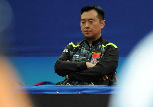 Nợ casino, Kong Ling-hui mất chức HLV bóng bàn Trung Quốc - Ảnh 1.