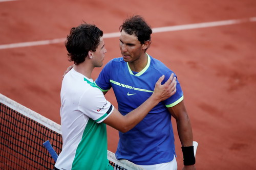 Vua Nadal thắng tốc hành, lần thứ 10 vào chung kết Roland Garros - Ảnh 4.