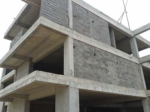 Một công trình sử dụng gạch không nung ở Vĩnh Phúc. Ảnh: VABM
