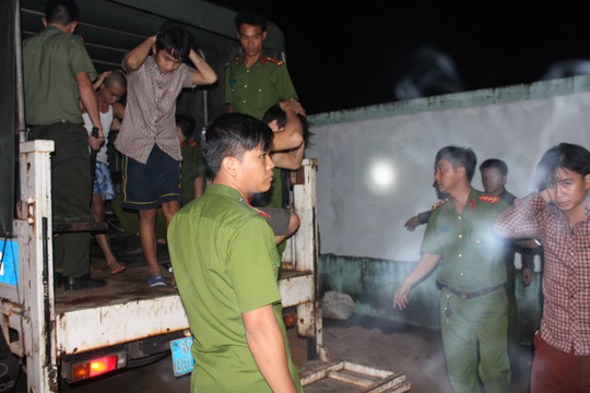 Người nghiện ma tuý bỏ trốn khỏi một trung tâm cai nghiện của tỉnh Đồng Nai - Ảnh: Xuân Hoàng