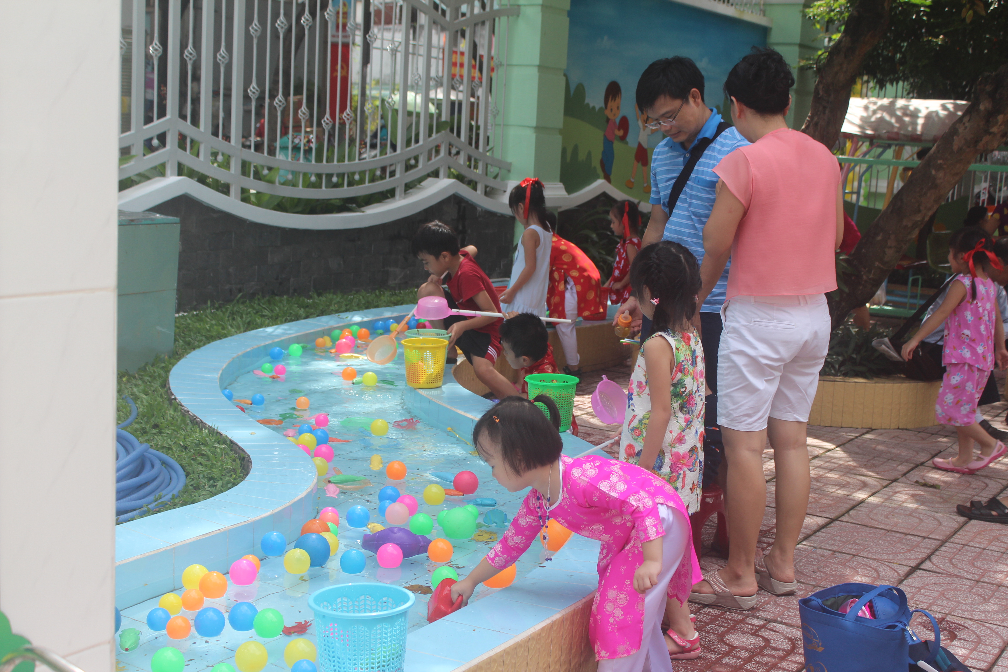 Quận 3 tuyển sinh lớp 6 theo tuyến, ko phân biệt điểm rà - Ảnh 1. Quận 3 tuyển sinh lớp 6 theo tuyến, không phân biệt điểm kiểm tra - Ảnh 1.