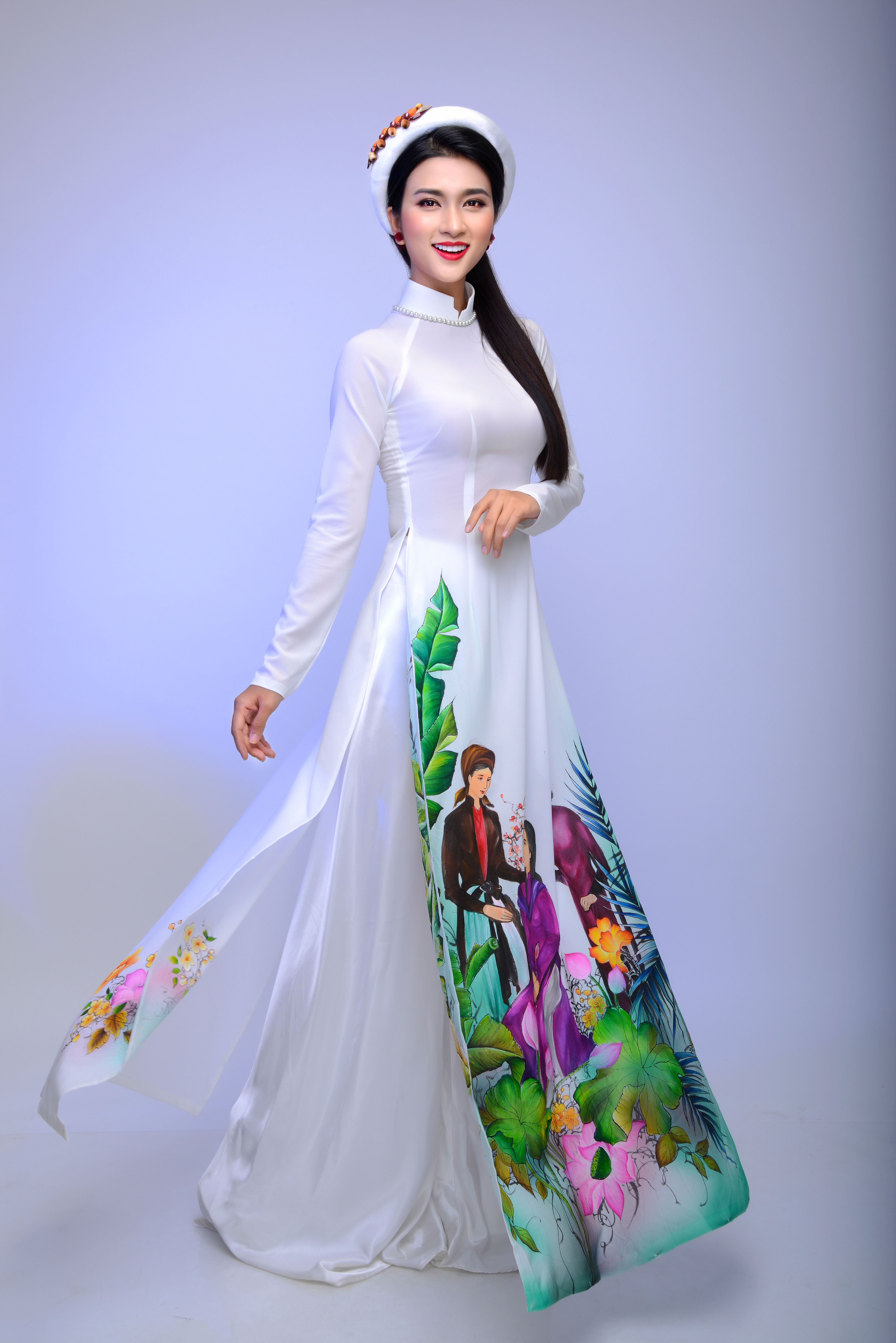 Kim Tuyến đẹp dịu dàng với áo dài Since 1980 - Báo Người lao động