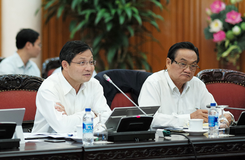 Lần đầu tiên làm việc Tổ Tư vấn kinh tế, Thủ tướng Nguyễn Xuân Phúc tin đất nước sẽ chuyển mình - Ảnh 2.