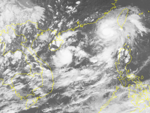 Hi hữu bão xuất hiện cùng áp thấp nhiệt đới trên Biển Đông - Ảnh 2.