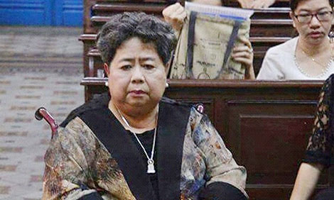 Bà Hứa Thị Phấn tại phiên tòa xét xử Phạm Công Danh.