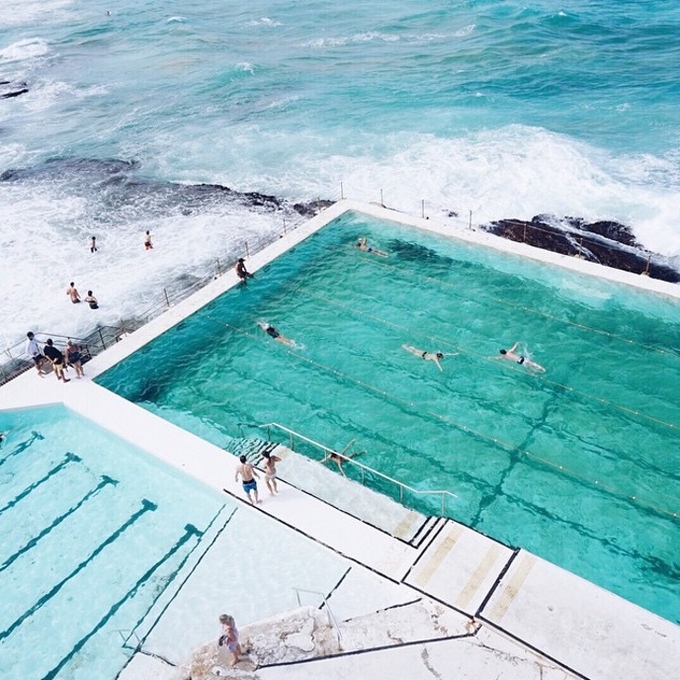 Bể bơi giữa biển khơi - nơi hút khách bậc nhất ở Sydney - Ảnh 3.