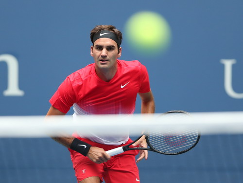 Federer thoát hiểm, Nadal vào vòng 3 Mỹ mở rộng - Ảnh 1.
