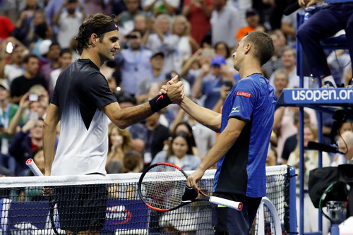 Nadal dạo chơi, giành vé tứ kết Mỹ mở rộng - Ảnh 5.