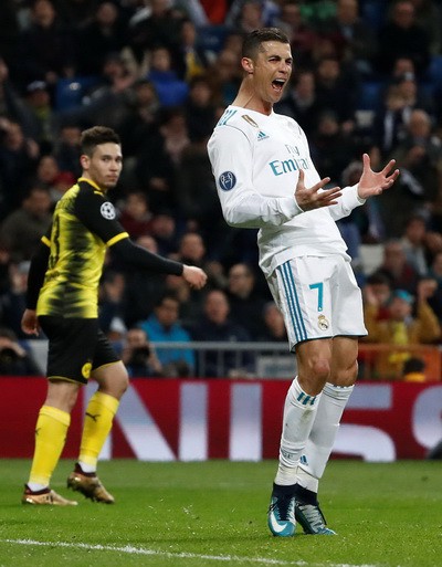 Ronaldo lập siêu phẩm, Real Madrid thắng nghẹt thở Dormund - Ảnh 3.