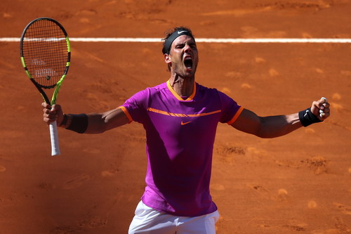 Hạ bệ Djokovic, Nadal tiến sát ngôi vương Madrid Open - Ảnh 4.