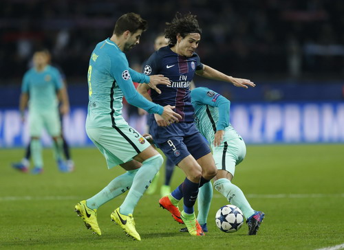 Cavani ấn định chiến thắng không tưởng 4-0 cho PSG