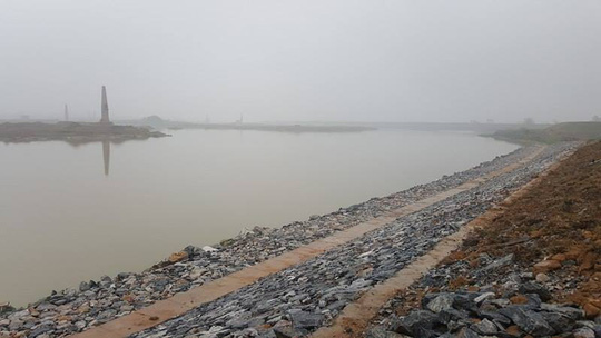 Tỉnh Bắc Ninh phải tốn 30 tỉ đồng khắc phục hậu quả của hút cát - Ảnh chụp chiều 15-3