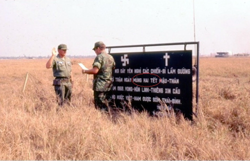 Tiếp tục tìm kiếm mộ liệt sĩ ở sân bay Tân Sơn Nhất - Ảnh 2.