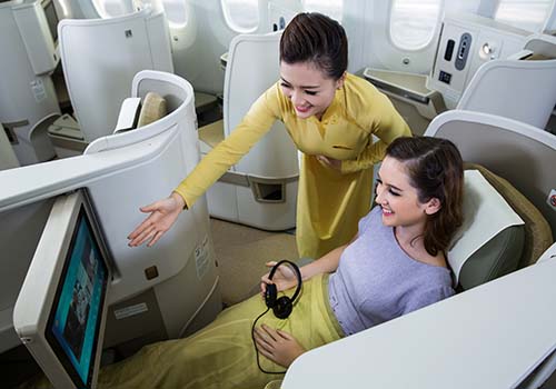 Dịch vụ hạng thương gia của Vietnam Airlines Ảnh: Ngọc Hằng