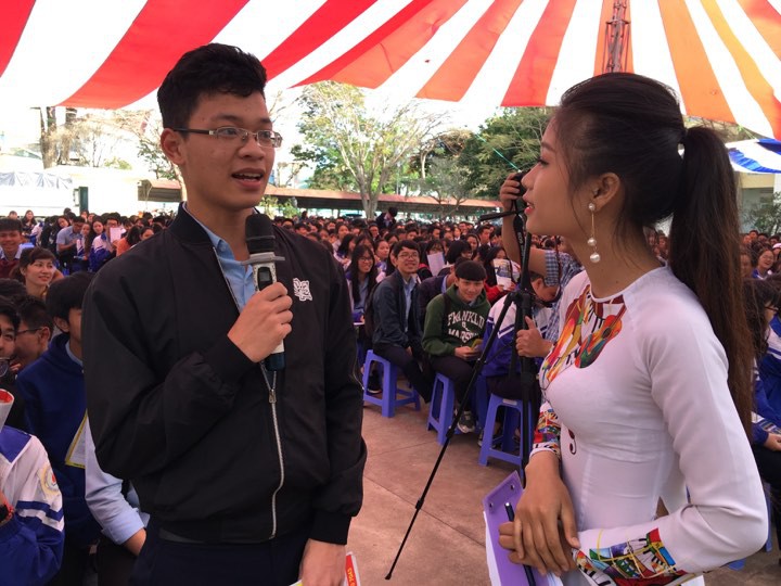 Đưa nơi học tập đến thí sinh 2018 tại Gia Lai: Ngành CNTT dễ bị đào thải? - Ảnh 22. Đưa địa chỉ đào tạo đến sĩ tử 2018 ở Gia Lai: Ngành CNTT dễ bị đào thải? - Ảnh 22.