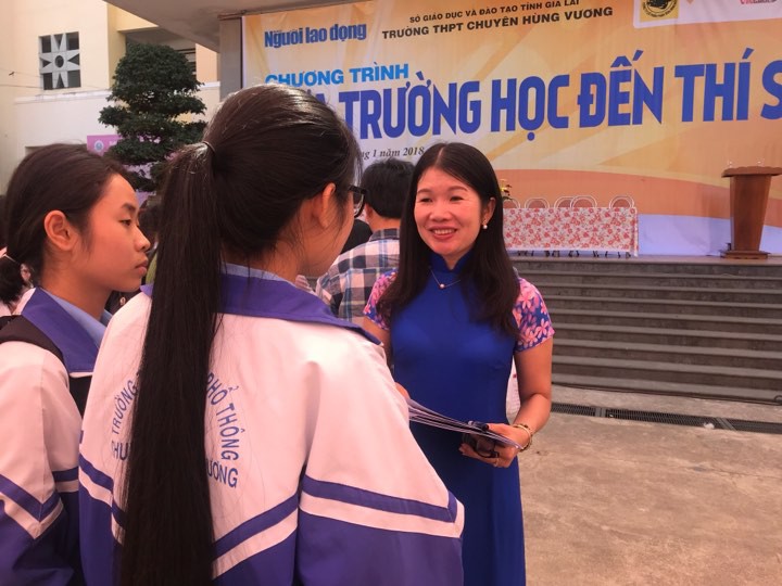 Đưa nơi giảng dạy đến sĩ tử 2018 ở Gia Lai: Ngành CNTT dễ bị đào thải? - Ảnh 25. Đưa địa chỉ đào tạo đến thí sinh 2018 tại Gia Lai: Ngành CNTT dễ bị đào thải? - Ảnh 25.