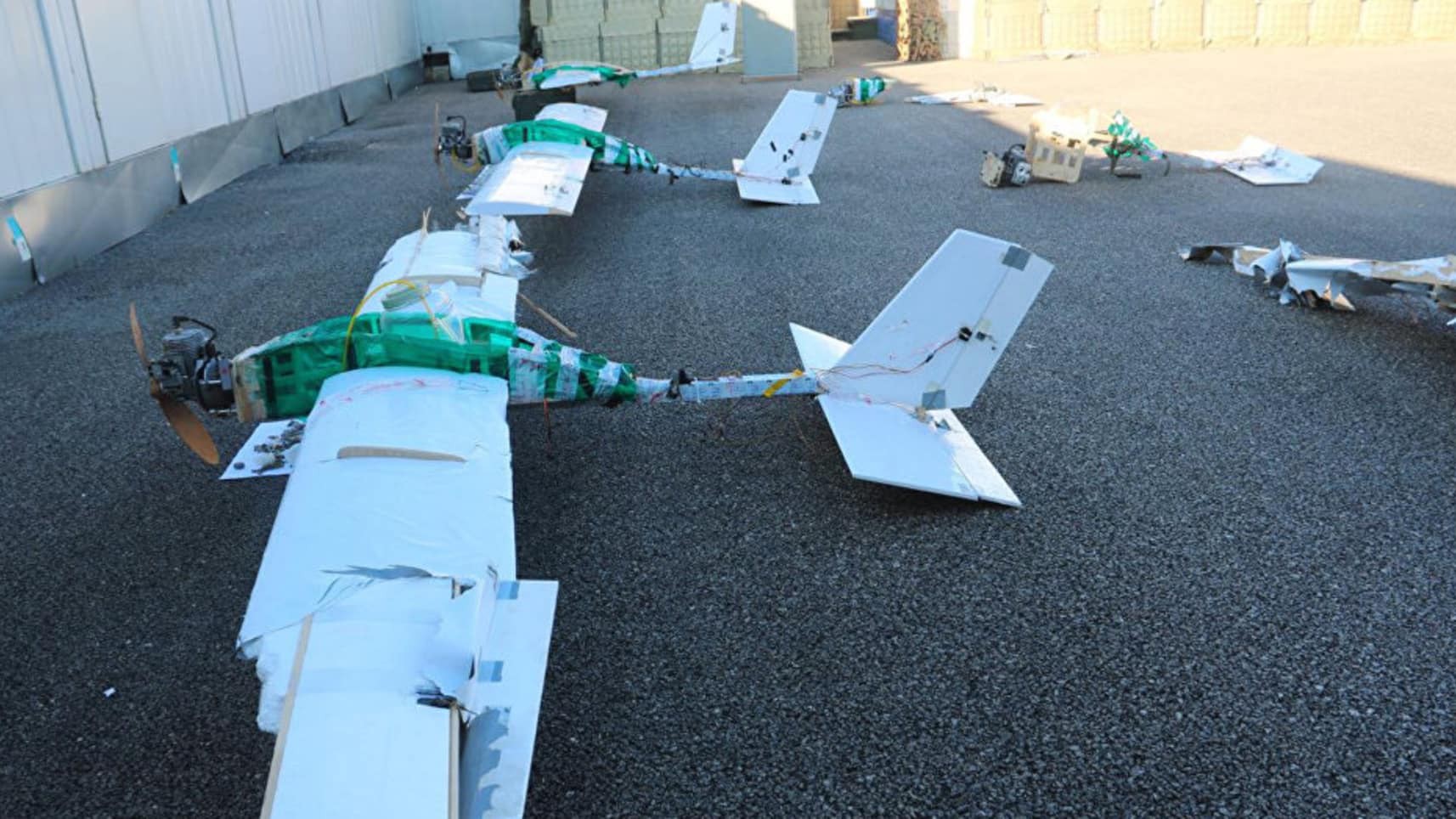 Máy bay Mỹ bị tố “phối hợp tấn công căn cứ Nga ở Syria” - Ảnh 1.