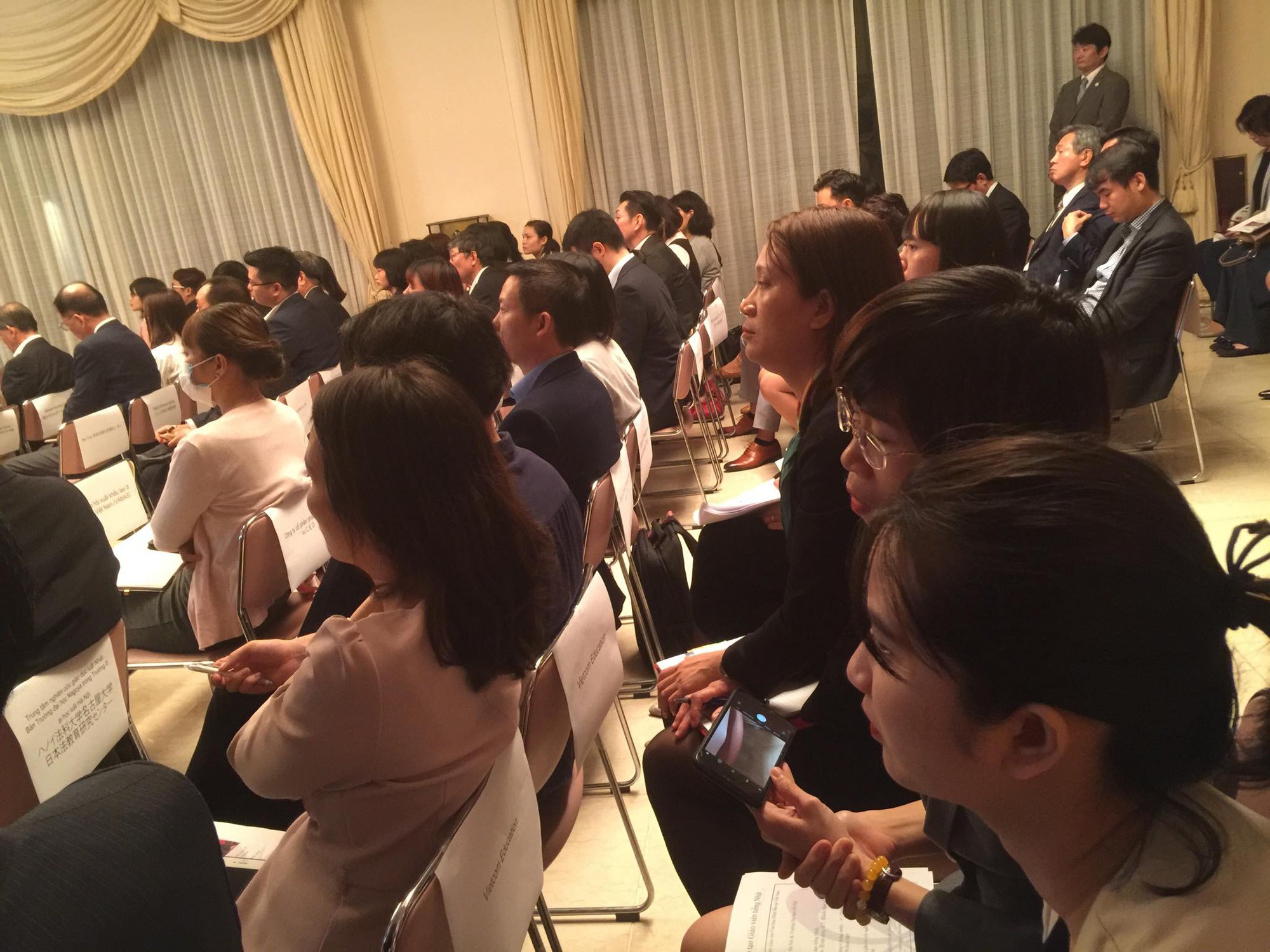 Chương trình đặc biệt tăng thêm tập huấn thầy giáo tiếng Nhật - Ảnh 3. Chương trình đ-biệt tăng thêm huấn luyện giáo viên tiếng Nhật - Ảnh 3.