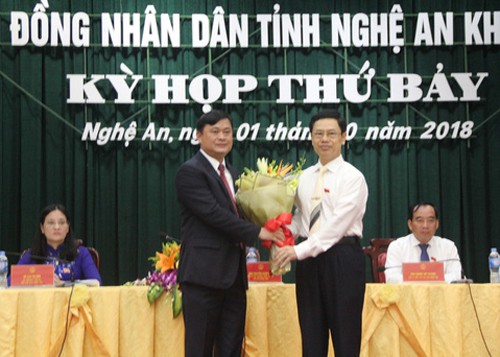 Thủ tướng phê chuẩn tân chủ tịch tỉnh Nghệ An 42 tuổi - Ảnh 1.
