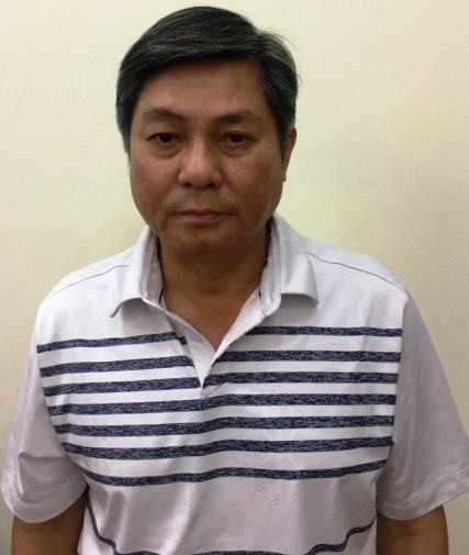 Bắt cựu Phó Chủ tịch UBND TP HCM Nguyễn Hữu Tín - Ảnh 2.