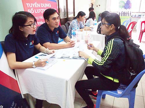 Nhu cầu tuyển nhân viên kinh doanh tăng cao - Ảnh 1. Nhu cầu tuyển nhân viên kinh doanh tăng cao - Ảnh 1.