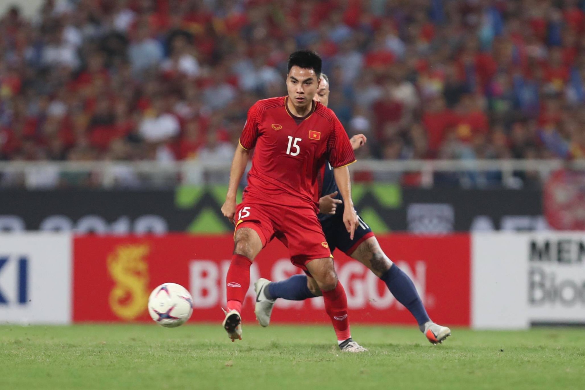 Clip: Thắng Philippines 4-2, Việt Nam vào chung kết AFF Cup 2018 - Ảnh 7.