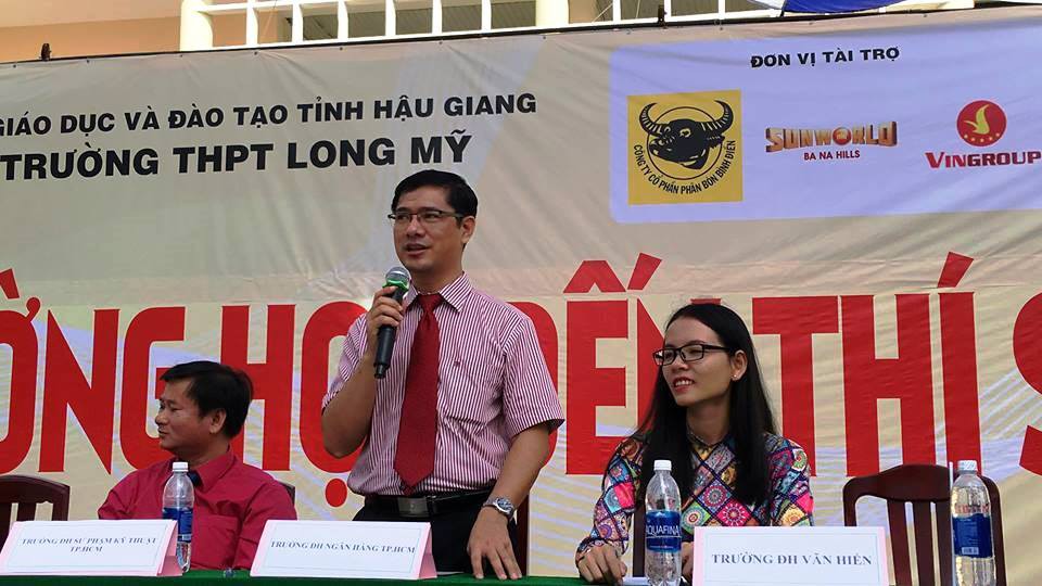 Đưa nơi học tập đến sĩ tử ở Hậu Giang: Chọn ngành mà cứ lo thất nghiệp! - Ảnh 19. Đưa địa chỉ đào tạo đến thí sinh ở Hậu Giang: Chọn ngành mà cứ lo thất nghiệp! - Ảnh 19.