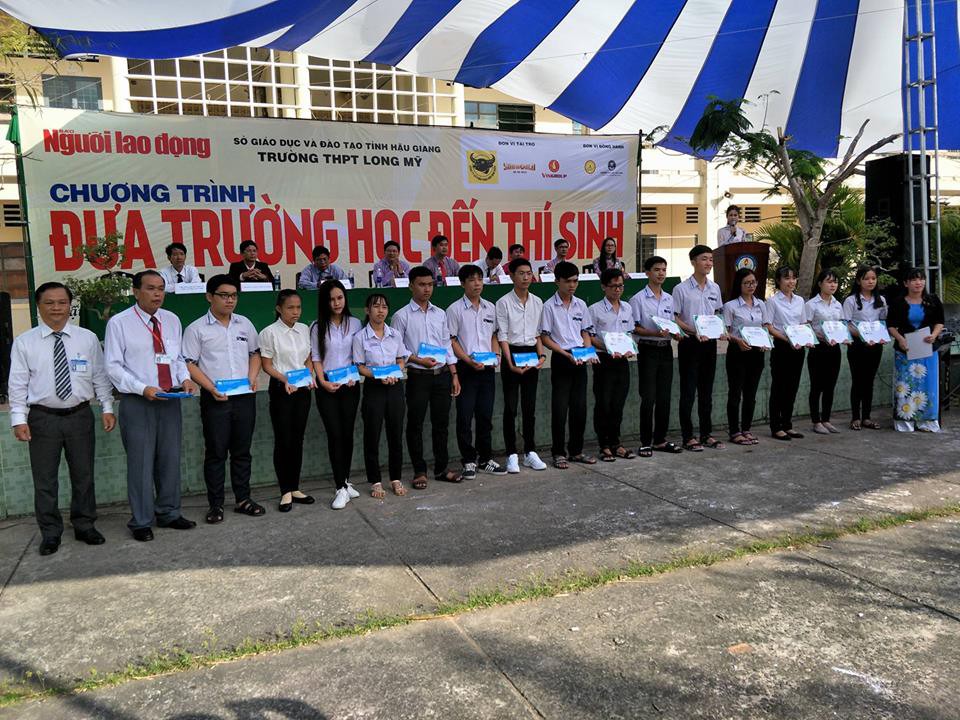 Đưa nơi giảng dạy đến sĩ tử tại Hậu Giang: Chọn ngành mà cứ lo thất nghiệp! - Ảnh 15. Đưa địa chỉ đào tạo đến thí sinh tại Hậu Giang: Chọn ngành mà cứ lo thất nghiệp! - Ảnh 15.