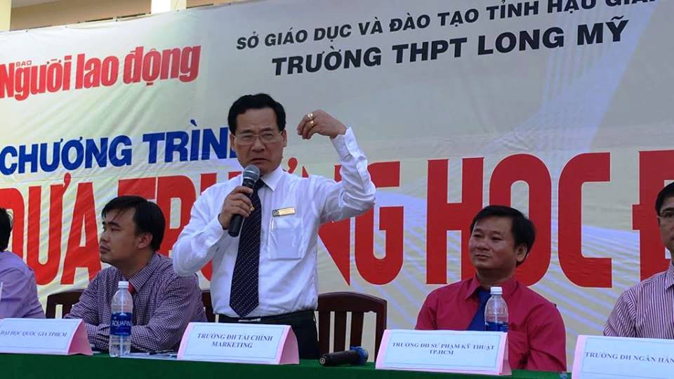 Đưa nơi giảng dạy đến thí sinh tại Hậu Giang: Chọn ngành mà cứ lo thất nghiệp! - Ảnh 18. Đưa địa chỉ đào tạo đến sĩ tử ở Hậu Giang: Chọn ngành mà cứ lo thất nghiệp! - Ảnh 18.