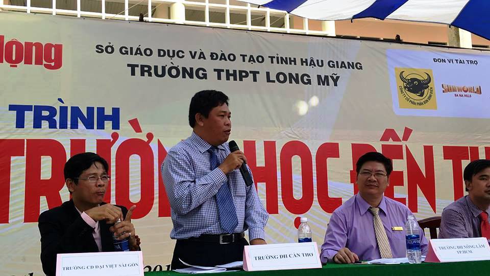 Đưa nơi học tập đến sĩ tử tại Hậu Giang: Chọn ngành mà cứ lo thất nghiệp! - Ảnh 17. Đưa nơi giảng dạy đến thí sinh tại Hậu Giang: Chọn ngành mà cứ lo thất nghiệp! - Ảnh 17.