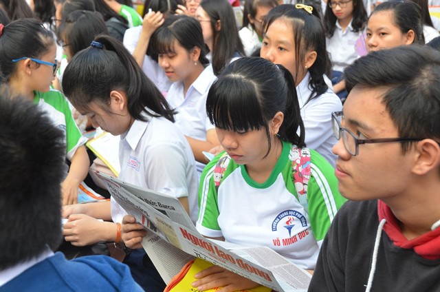 Đưa trường học đến thí sinh 2018 tại Bình Dương: sĩ tử muốn phát triển thành 1 trong 5 shark tank - Ảnh 10. Đưa nơi giảng dạy đến thí sinh 2018 ở Bình Dương: sĩ tử muốn trở lên thành 1 trong 5 shark tank - Ảnh 10.