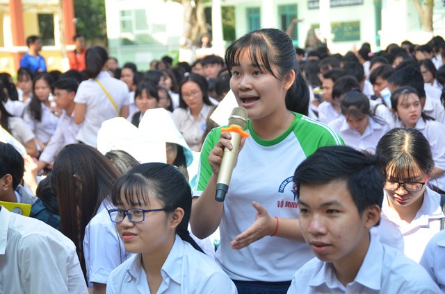 Đưa địa chỉ đào tạo đến thí sinh 2018 tại Bình Dương: thí sinh muốn phát triển thành 1 trong 5 shark tank - Ảnh 27. Đưa nơi giảng dạy đến sĩ tử 2018 ở Bình Dương: sĩ tử muốn phát triển thành 1 trong 5 shark tank - Ảnh 27.