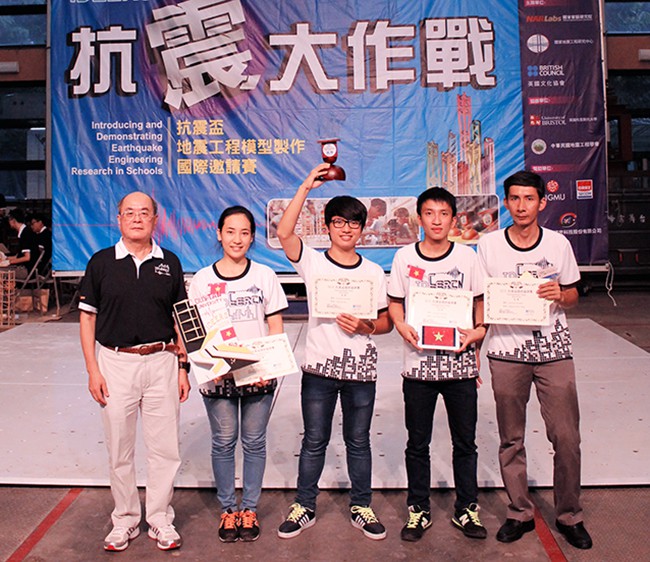 Ngành triển khai xây dựng Cầu đường và cơ hội bảo đảm công việc trong năm 2018 - Ảnh 3. Ngành tiến hành xây dựng Cầu đường và cơ hội đảm bảo việc làm trong năm 2018 - Ảnh 3.