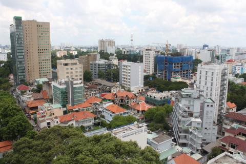 Không phát triển nhà cao tầng tại trung tâm Hà Nội và TP HCM - Ảnh 1.