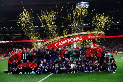 Đại thắng Sevilla 5-0, Barcelona đăng quang Cúp Nhà vua - Ảnh 8.