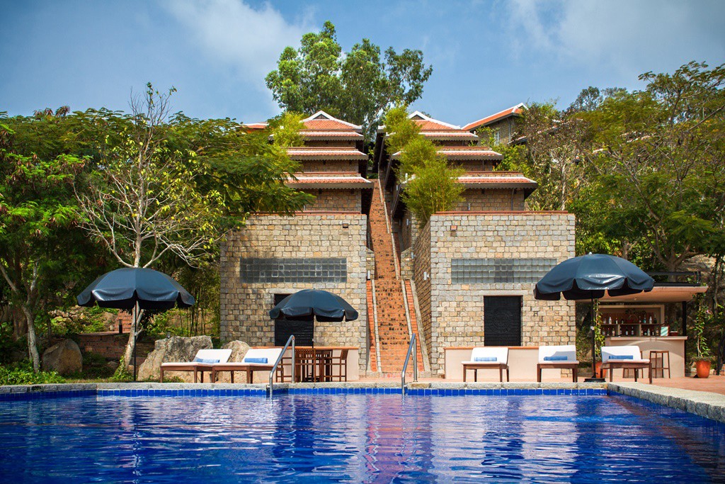 Núi Sam Lodge: Lạc vào thế giới mộng mơ!