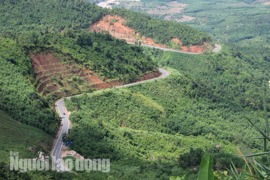 Hãi hùng đèo Khánh Lê nối Nha Trang – Đà Lạt - Báo Người lao động