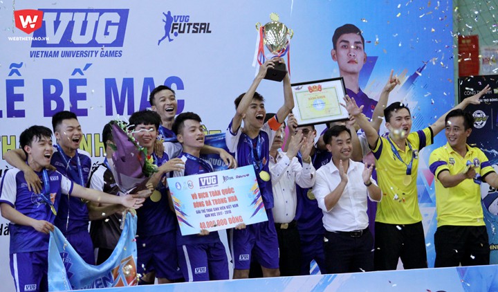 Đại học Văn Hiến lên ngôi quán quân Futsal VUG toàn quốc 2018 - Ảnh 4. Đại học Văn Hiến lên ngôi nhà vô địch Futsal VUG toàn quốc 2018 - Ảnh 4.