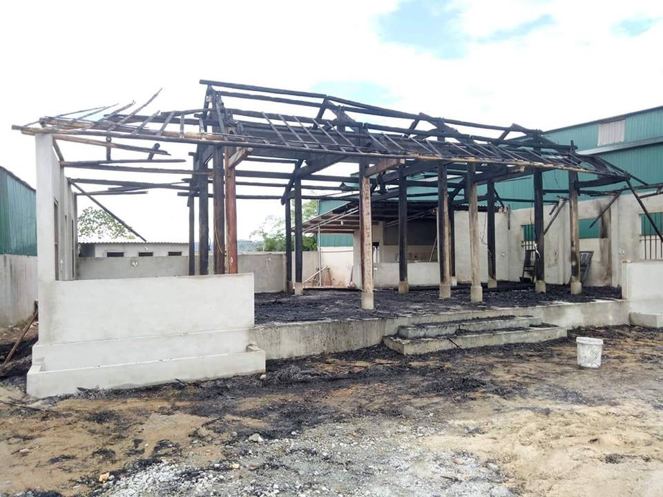 Chưa khai trương, quán ăn đã bị đối thủ châm lửa thiêu rụi