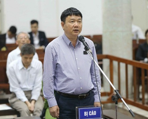 Ông Đinh La Thăng thừa nhận ký 2 nghị quyết góp vốn vào OceanBank - Ảnh 1.