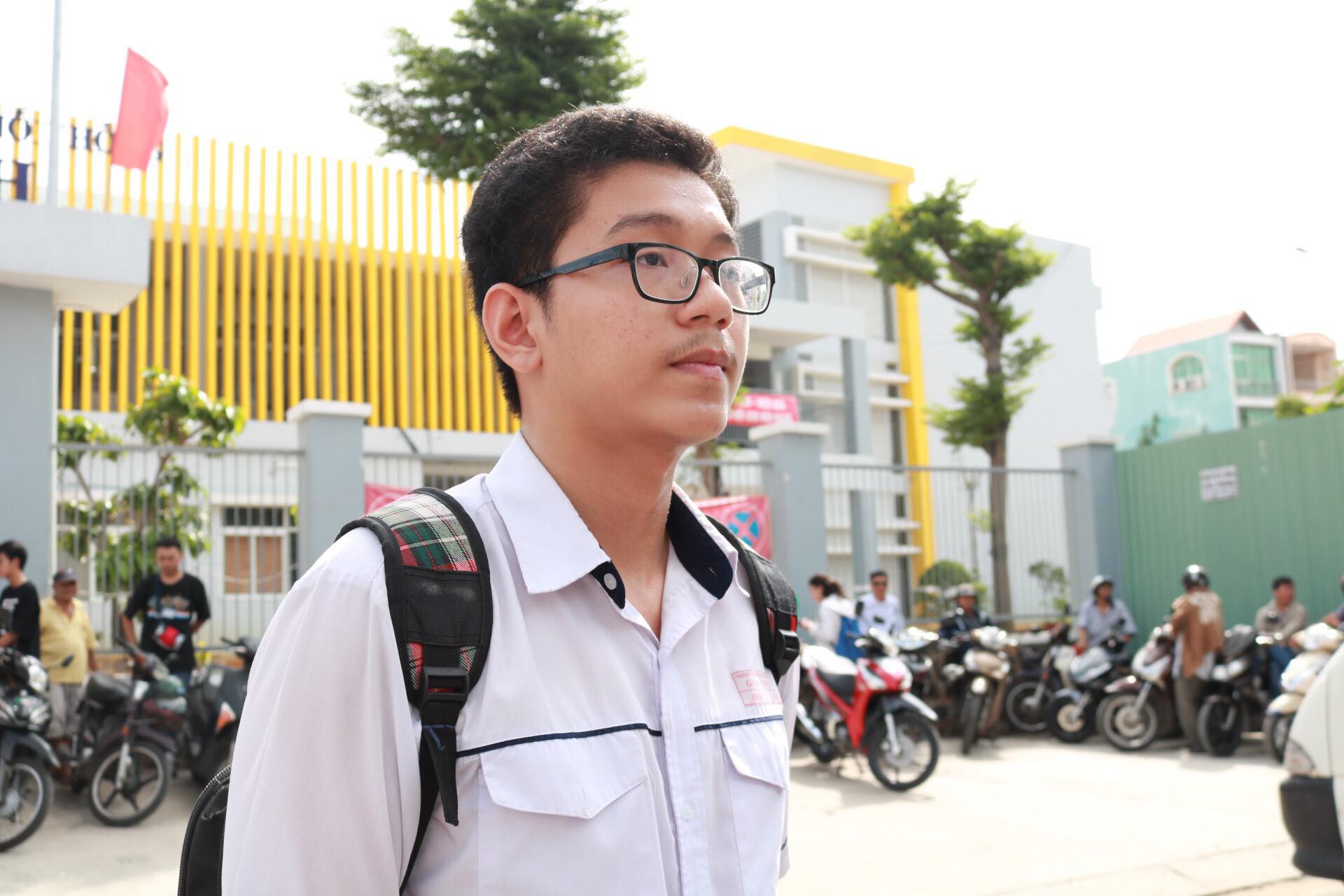 Đổi mới bất thần, tiềm năng non nước vào đề thi văn - Ảnh 3. Đổi mới bàng hoàng, tiềm lực sơn hà vào đề thi văn - Ảnh 3.