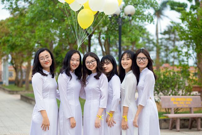 Thí sinh giải Ba khoa học k.thuật cấp Quốc gia ghi danh NV1 vào ĐH Duy Tân - Ảnh 2. Thí sinh giải Ba khoa học - công nghệ phương tiện kỹ thuật cấp Quốc gia đăng ký NV1 vào ĐH Duy Tân - Ảnh 2.