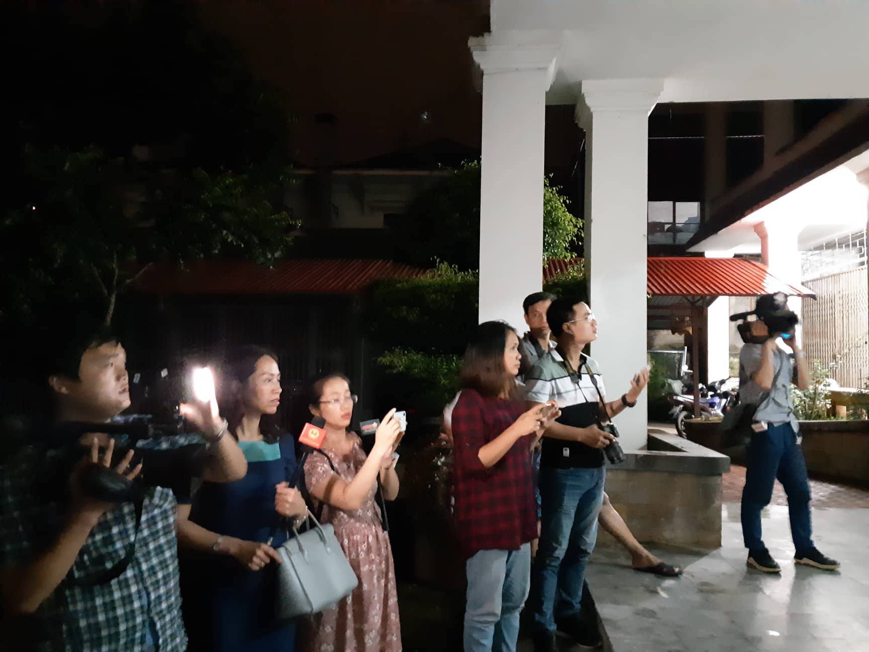 Trưởng đoàn làm việc của Bộ giáo dục nói gì về 35 sĩ tử có điểm cao bất thường tại Lạng Sơn? - Ảnh 2. Trưởng đoàn công tác của BGD&ĐT nói gì về 35 sĩ tử có cao điểm đột ngột tại Lạng Sơn? - Ảnh 2.